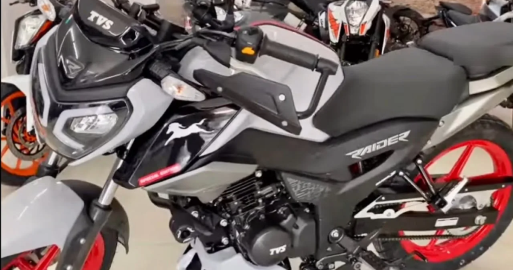 TVS Raider 125 Bike